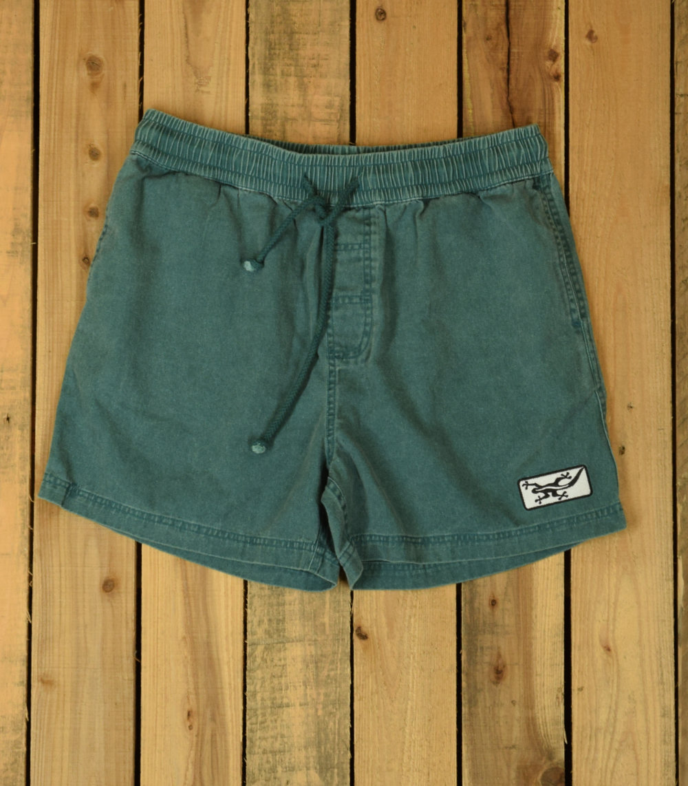 sht1 Pine Green by Black Salamander